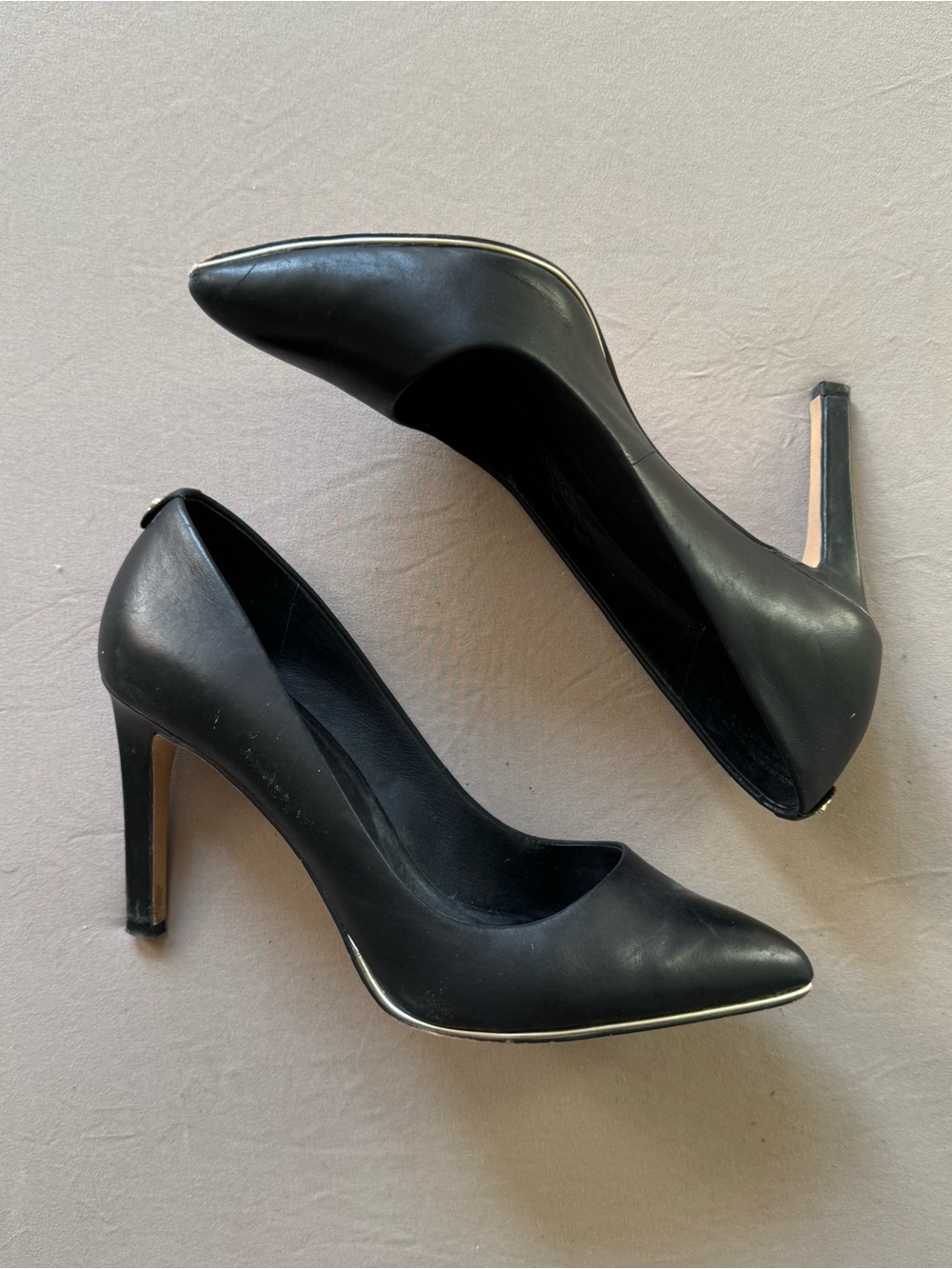 Elliott Lucca Leather Catalina Pointy Toe Pump Heels